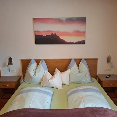 Pension Tannheim *